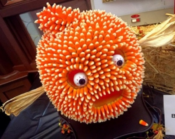 The 10 Craziest Pumpkin Carvings on Record #10 is Radical! – CraziestNation